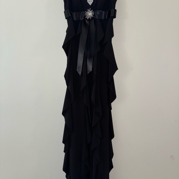 Cache Black Maxi Dress with Embellished Waist - Picture 1 of 4